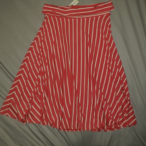 Max Studio - Striped A-Line Knit Skirt  - Picture 2 of 2